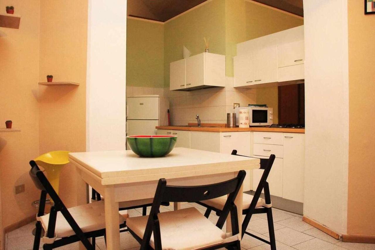アスティAntica Casa Oddoneアパートメント エクステリア 写真